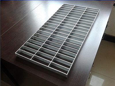 熱鍍鋅鋼格柵板